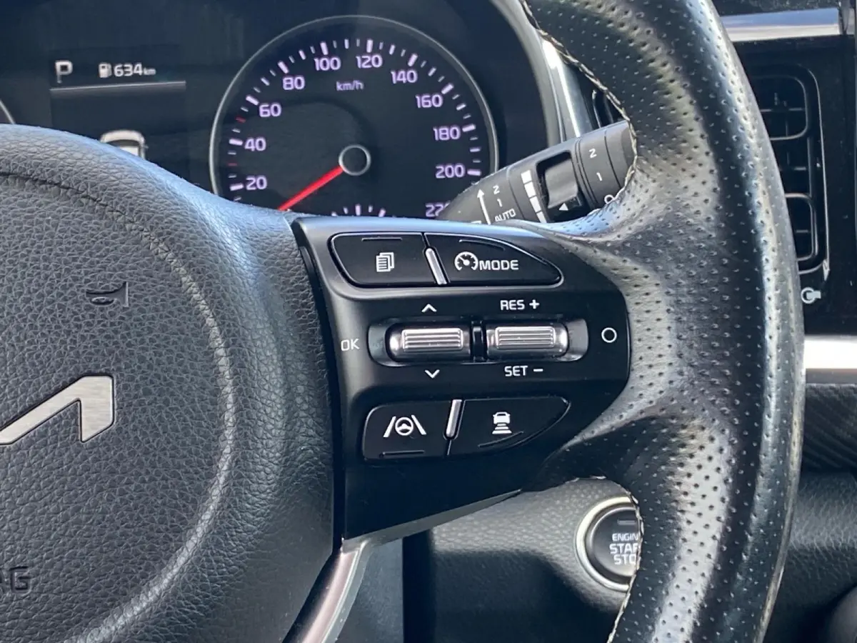 1.0 T-GDi MHEV GT-PlusLine | AUTOMAAT | Climate control | Dodehoekdetectie | Stoelverwarming en ventilatie | 17 inch lichtmetalen velgen | Navigatie | Parkeercamera | Elek.  schuif/kanteldak