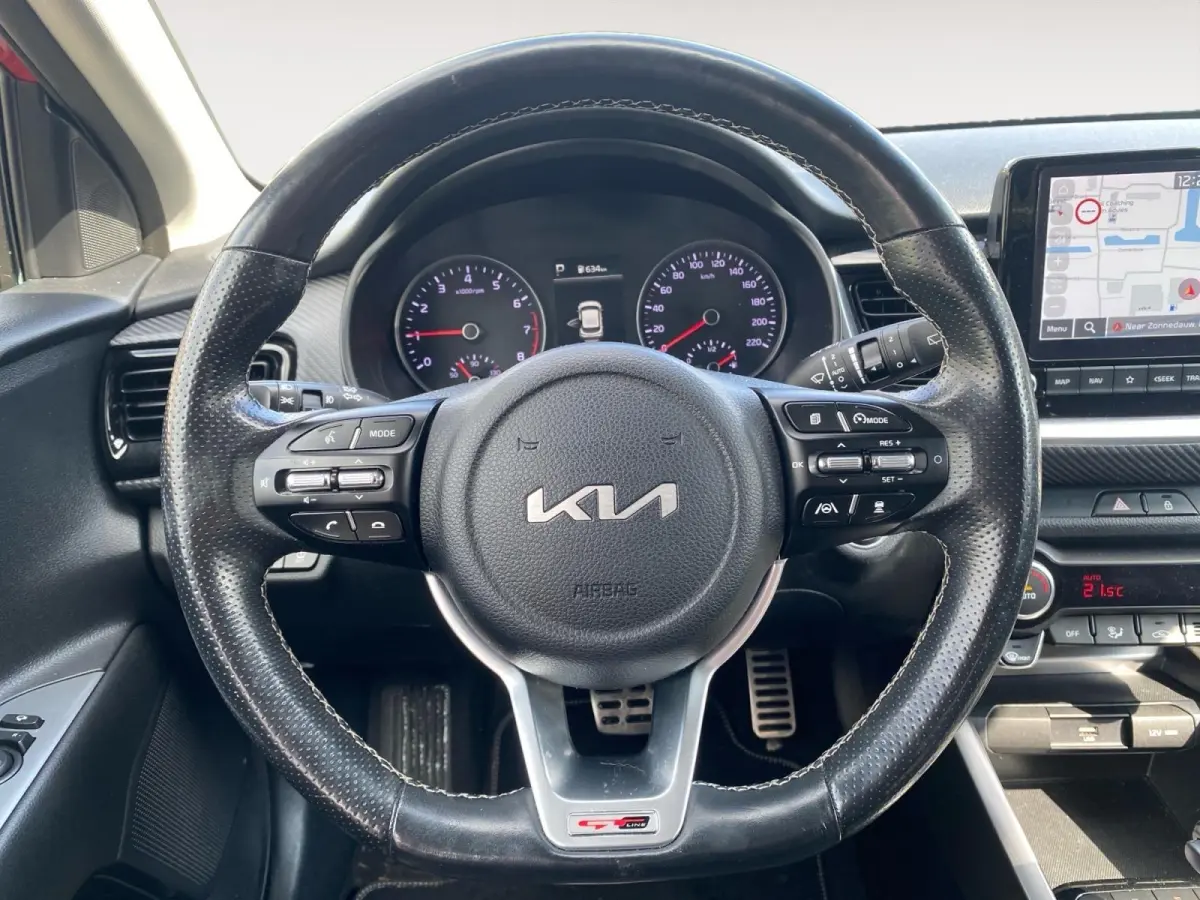 1.0 T-GDi MHEV GT-PlusLine | AUTOMAAT | Climate control | Dodehoekdetectie | Stoelverwarming en ventilatie | 17 inch lichtmetalen velgen | Navigatie | Parkeercamera | Elek.  schuif/kanteldak