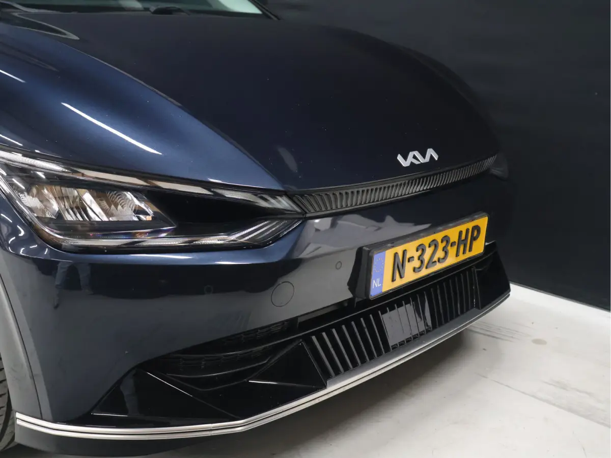 Plus 77.4 kWh [TREKHAAK, APPLE CARPLAY, ANDROID, STOELVERWARMING, MERIDIAN SURROUND SOUND, MEMORY SEATS, CAMERA, PDC V+A, NAVIGATIE, LED, LEDER, CLIMATE CONTROL, BLUETOOTH, NIEUWSTAAT}