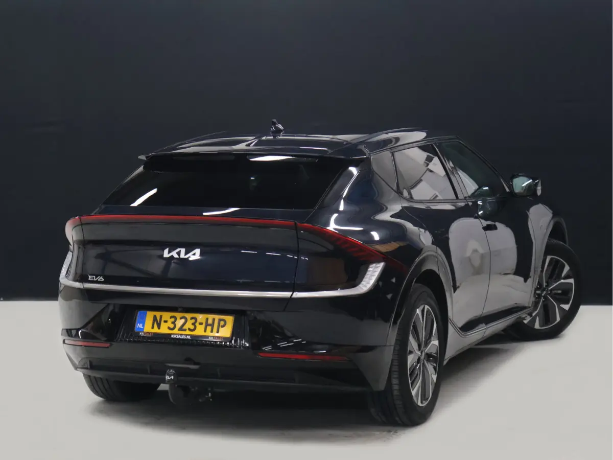 Plus 77.4 kWh [TREKHAAK, APPLE CARPLAY, ANDROID, STOELVERWARMING, MERIDIAN SURROUND SOUND, MEMORY SEATS, CAMERA, PDC V+A, NAVIGATIE, LED, LEDER, CLIMATE CONTROL, BLUETOOTH, NIEUWSTAAT}