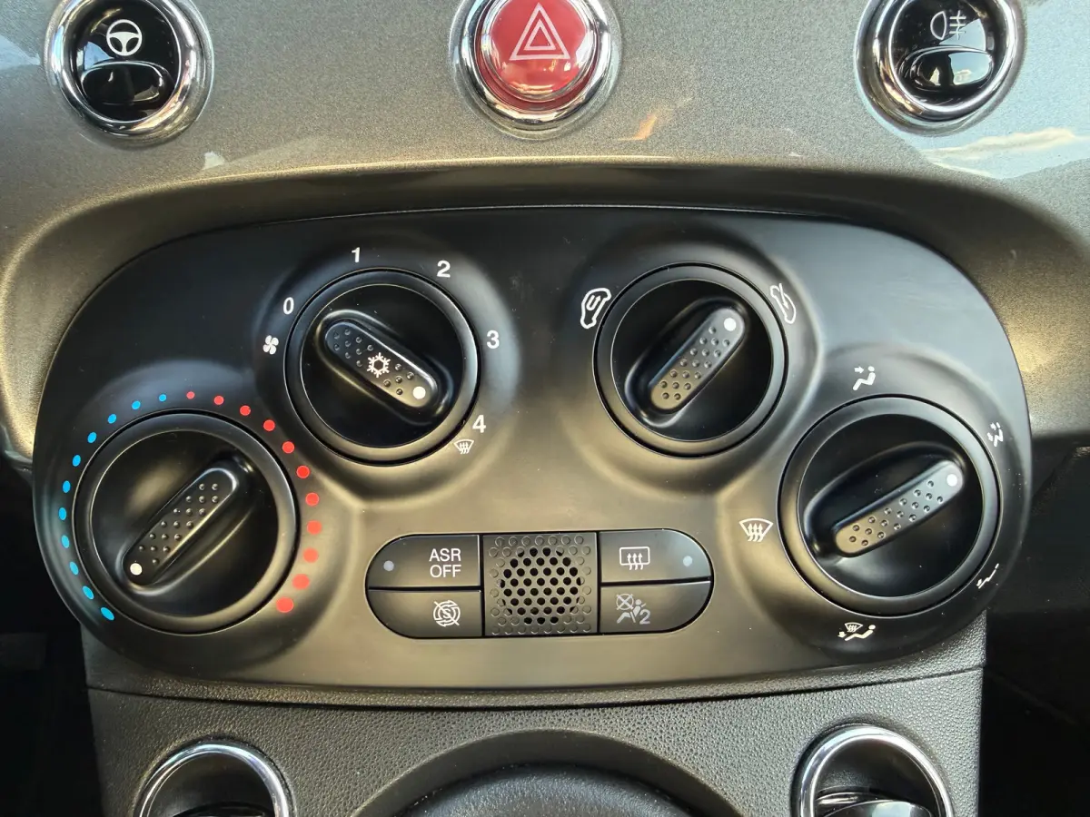 1.0 Hybrid Cult | AIRCO| BLUETOOTH| DAB| NAVIGATIE| CRUISE CONTROL