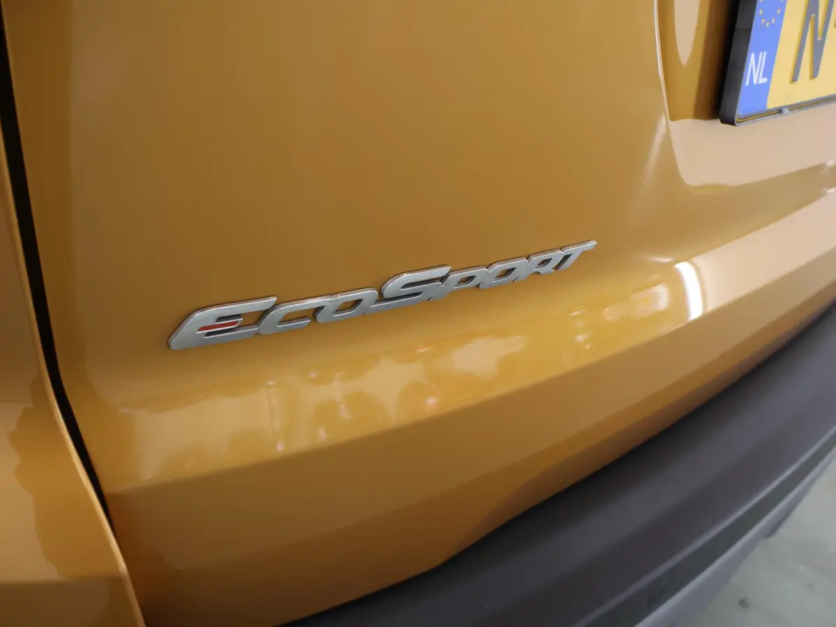 1.0 EcoBoost Titanium | Trekhaak | Cruise Control | Climate Control | Apple Carplay / Android Auto |