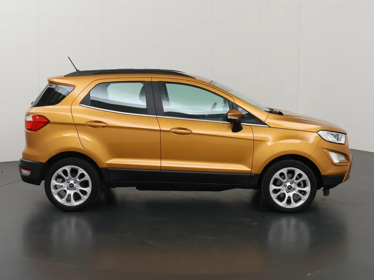 1.0 EcoBoost Titanium | Trekhaak | Cruise Control | Climate Control | Apple Carplay / Android Auto |