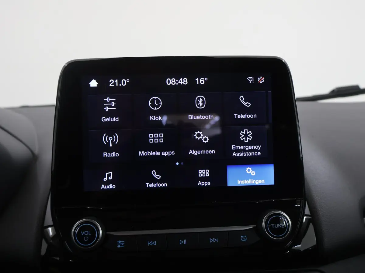 1.0 EcoBoost Titanium | Trekhaak | Cruise Control | Climate Control | Apple Carplay / Android Auto |