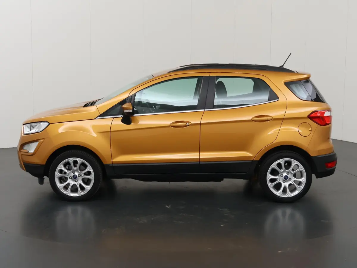 1.0 EcoBoost Titanium | Trekhaak | Cruise Control | Climate Control | Apple Carplay / Android Auto |