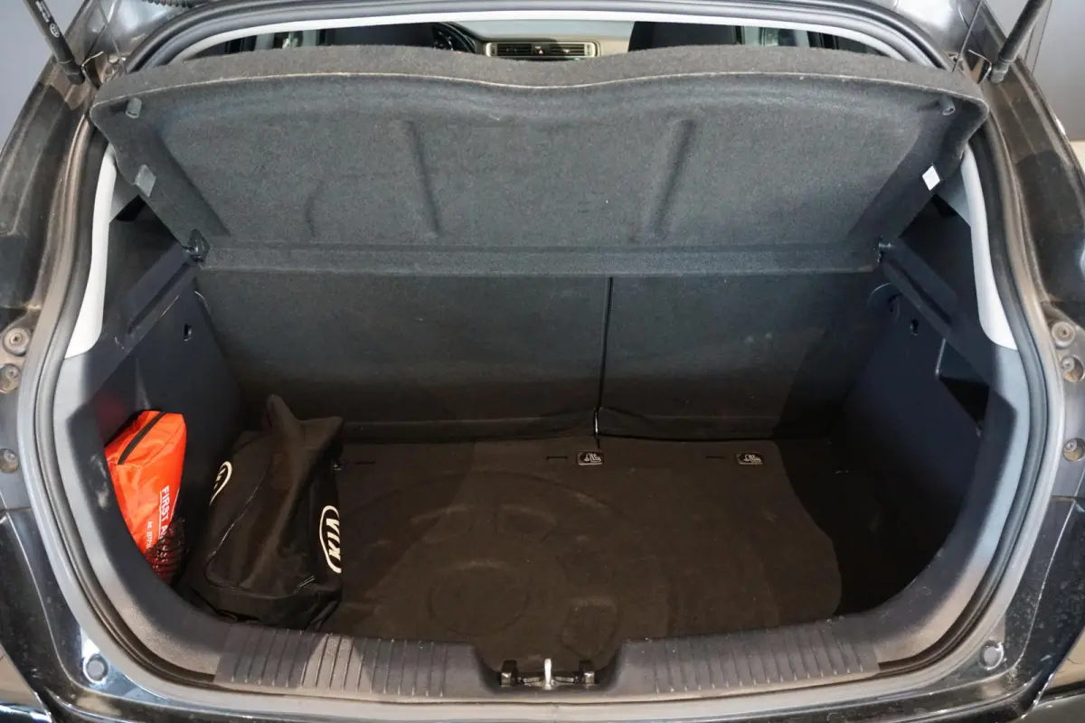 1.2 CVVT DynamicLine + CAMERA / CLIMATE CONTROL / LMV