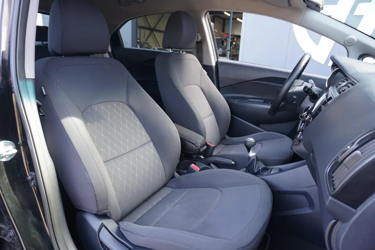 1.2 CVVT DynamicLine + CAMERA / CLIMATE CONTROL / LMV