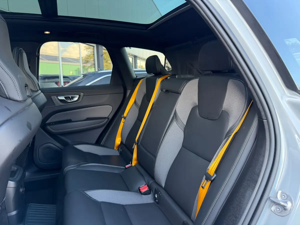 2.0 T8 Plug-in-hybrid AWD Polestar Engineered | SOH 98% | Pano | Surround View | Akebono | Öhlins | BTW