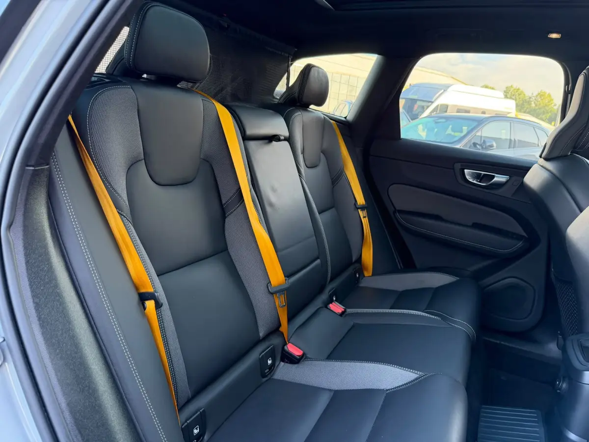 2.0 T8 Plug-in-hybrid AWD Polestar Engineered | SOH 98% | Pano | Surround View | Akebono | Öhlins | BTW