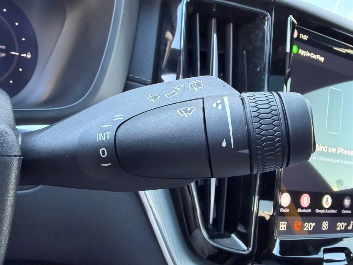 2.0 T8 Plug-in-hybrid AWD Polestar Engineered | SOH 98% | Pano | Surround View | Akebono | Öhlins | BTW