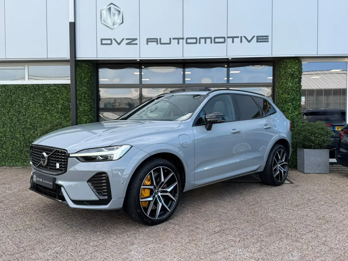 2.0 T8 Plug-in-hybrid AWD Polestar Engineered | SOH 98% | Pano | Surround View | Akebono | Öhlins | BTW