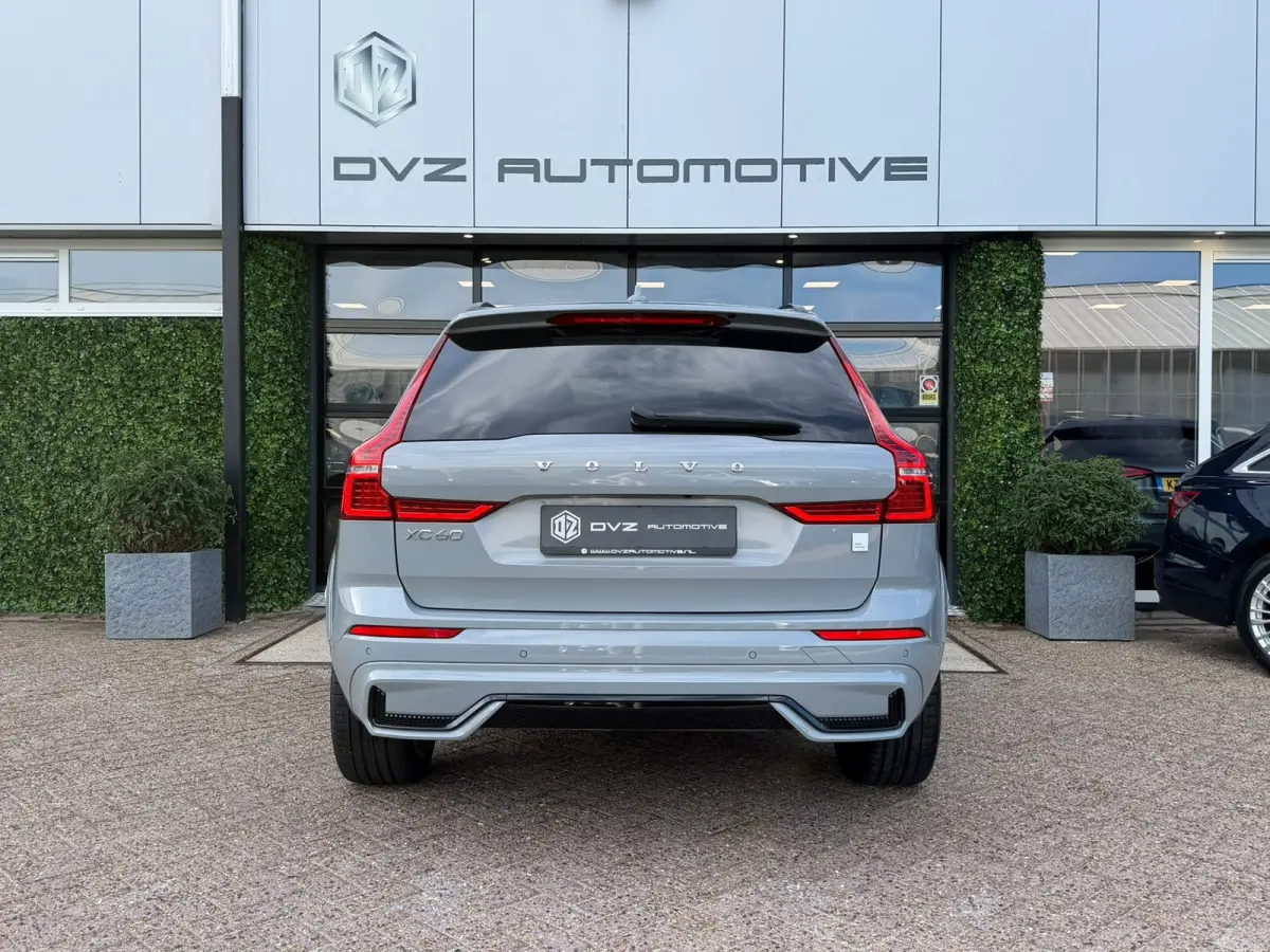 2.0 T8 Plug-in-hybrid AWD Polestar Engineered | SOH 98% | Pano | Surround View | Akebono | Öhlins | BTW