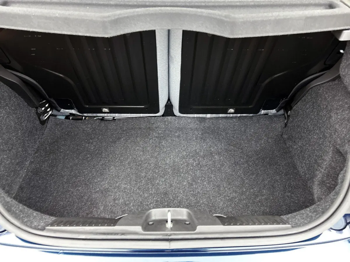 1.2 Lounge | APPLE CARPLAY - ANDROID AUTO | NAVIGATIE | BLUETOOTH | LICHTMETALEN VELGEN | AIRCO | MULTIFUNCTIONEEL STUURWIEL |