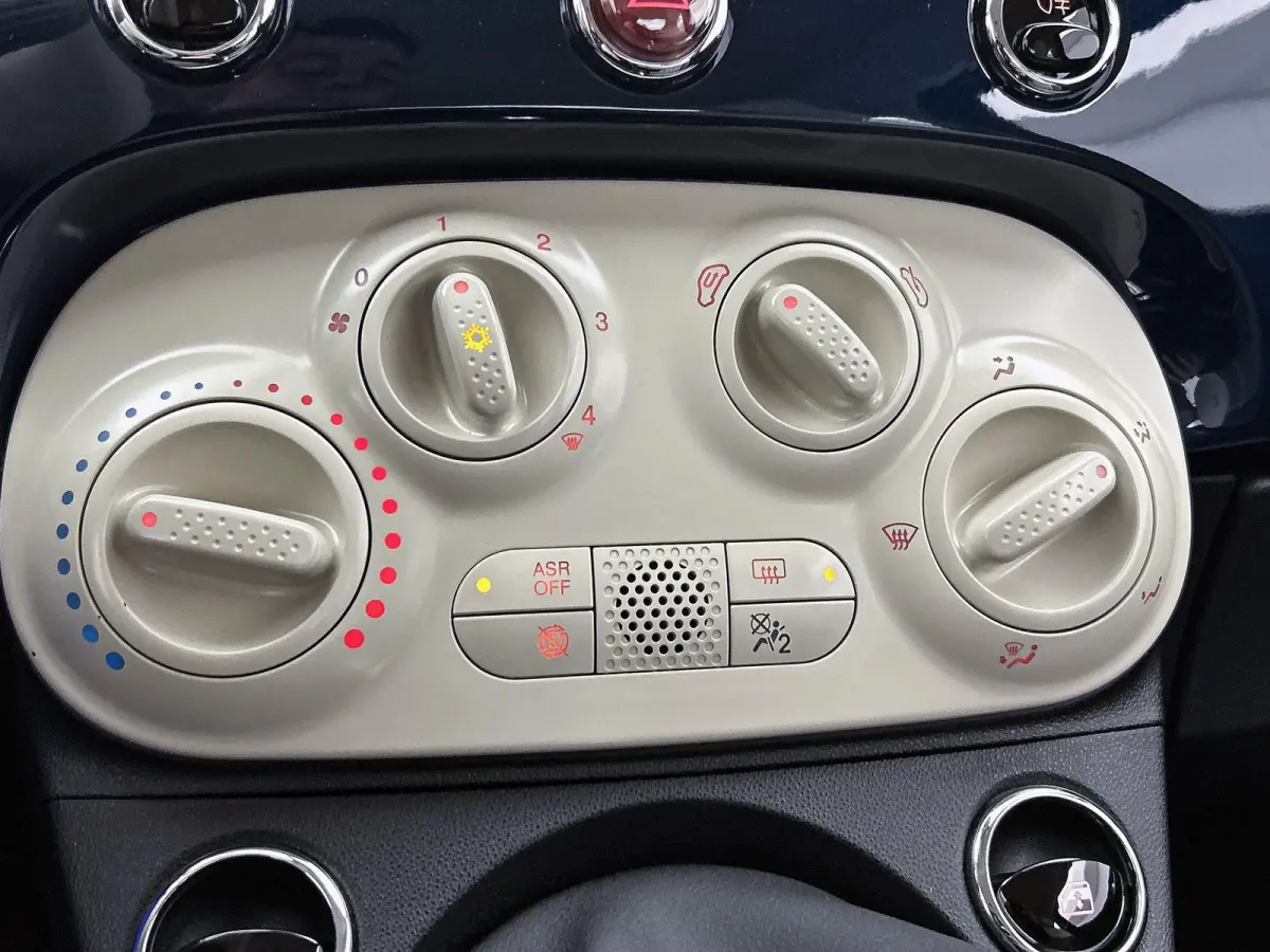 1.2 Lounge | APPLE CARPLAY - ANDROID AUTO | NAVIGATIE | BLUETOOTH | LICHTMETALEN VELGEN | AIRCO | MULTIFUNCTIONEEL STUURWIEL |