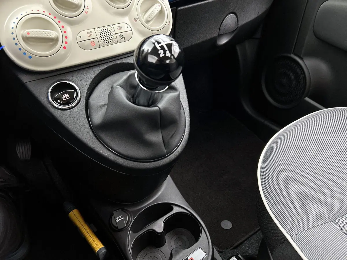 1.2 Lounge | APPLE CARPLAY - ANDROID AUTO | NAVIGATIE | BLUETOOTH | LICHTMETALEN VELGEN | AIRCO | MULTIFUNCTIONEEL STUURWIEL |