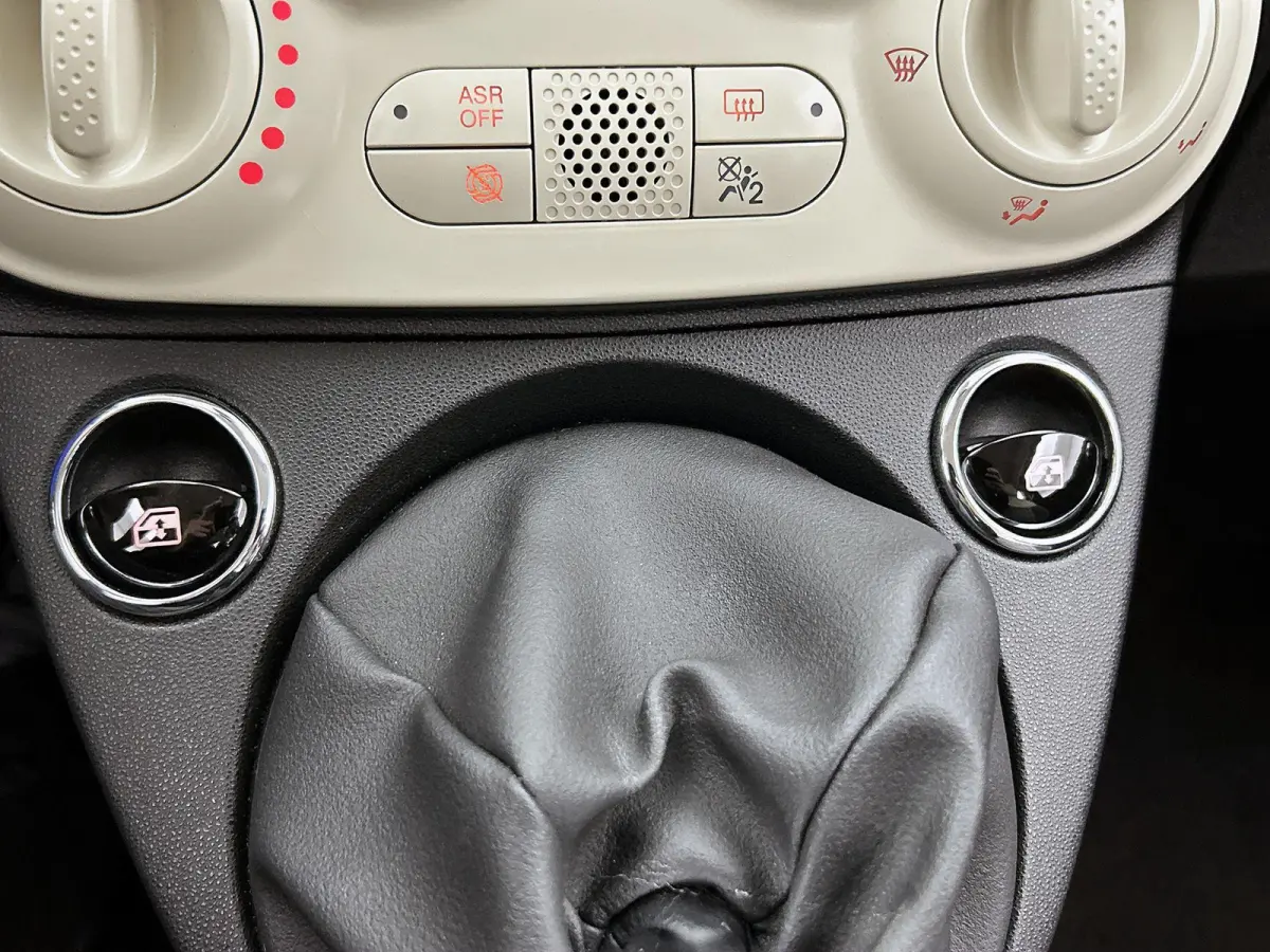 1.2 Lounge | APPLE CARPLAY - ANDROID AUTO | NAVIGATIE | BLUETOOTH | LICHTMETALEN VELGEN | AIRCO | MULTIFUNCTIONEEL STUURWIEL |