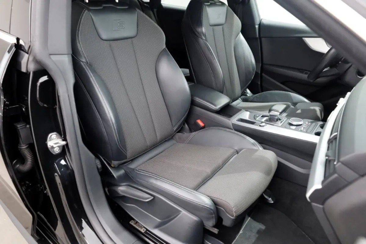 2.0 TDI 190pk Automaat quattro S-Line LED/ECC/19" 03-2017
