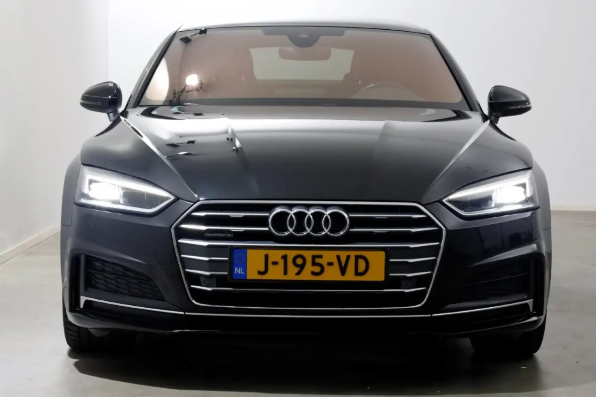 2.0 TDI 190pk Automaat quattro S-Line LED/ECC/19" 03-2017