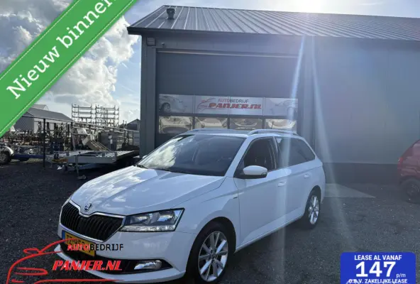 1.0 TSI Style "AIRCO+CRUISE+NAVI+TREKHAAK"