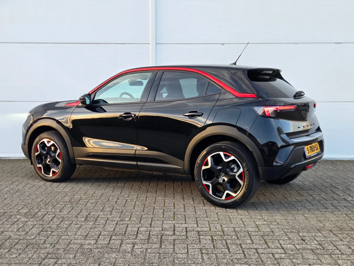 1.2 Turbo Ultimate Cruise control / Dab / Voorstoelen verwarmd / stuurwiel verwarmd