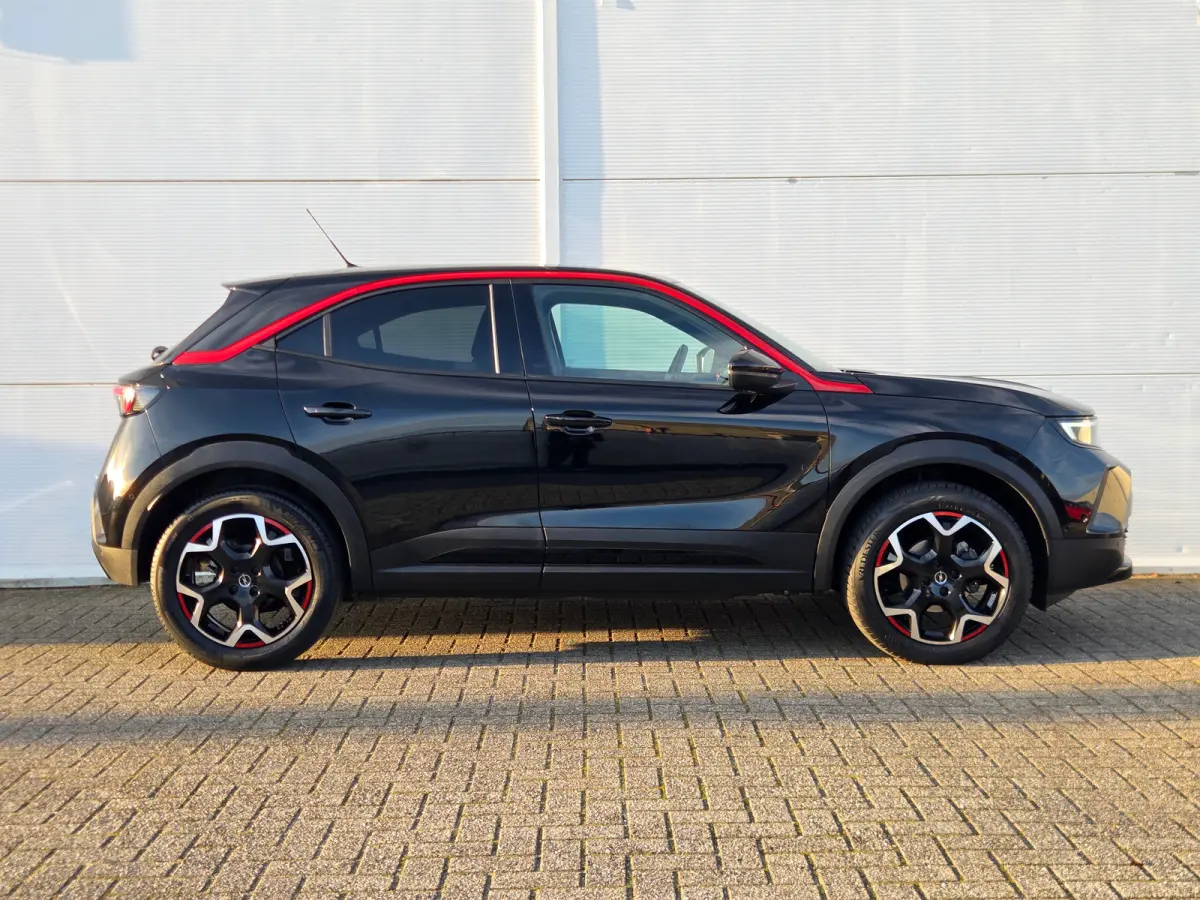 1.2 Turbo Ultimate Cruise control / Dab / Voorstoelen verwarmd / stuurwiel verwarmd