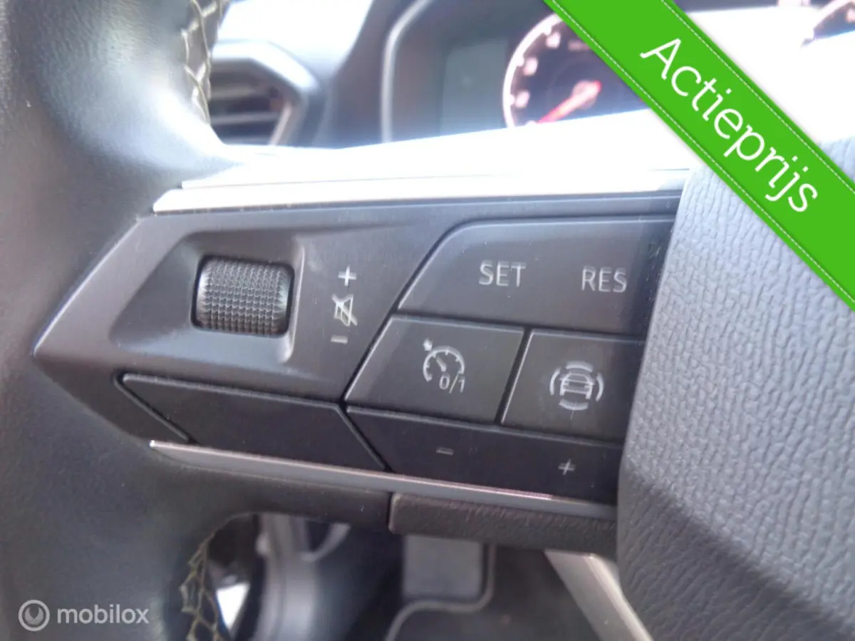 1.0 TSI Reference/Airco ECC/Cruise controle/Apple Carplay/LED/1st eig