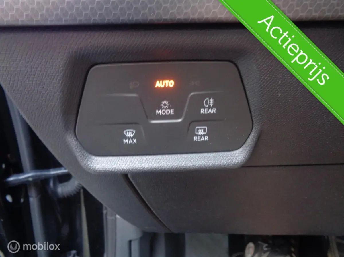 1.0 TSI Reference/Airco ECC/Cruise controle/Apple Carplay/LED/1st eig