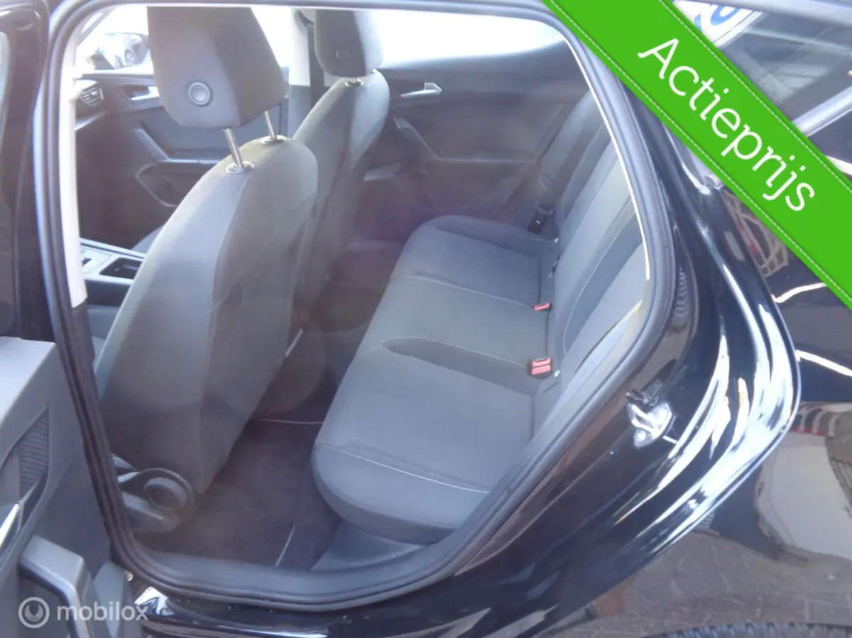 1.0 TSI Reference/Airco ECC/Cruise controle/Apple Carplay/LED/1st eig