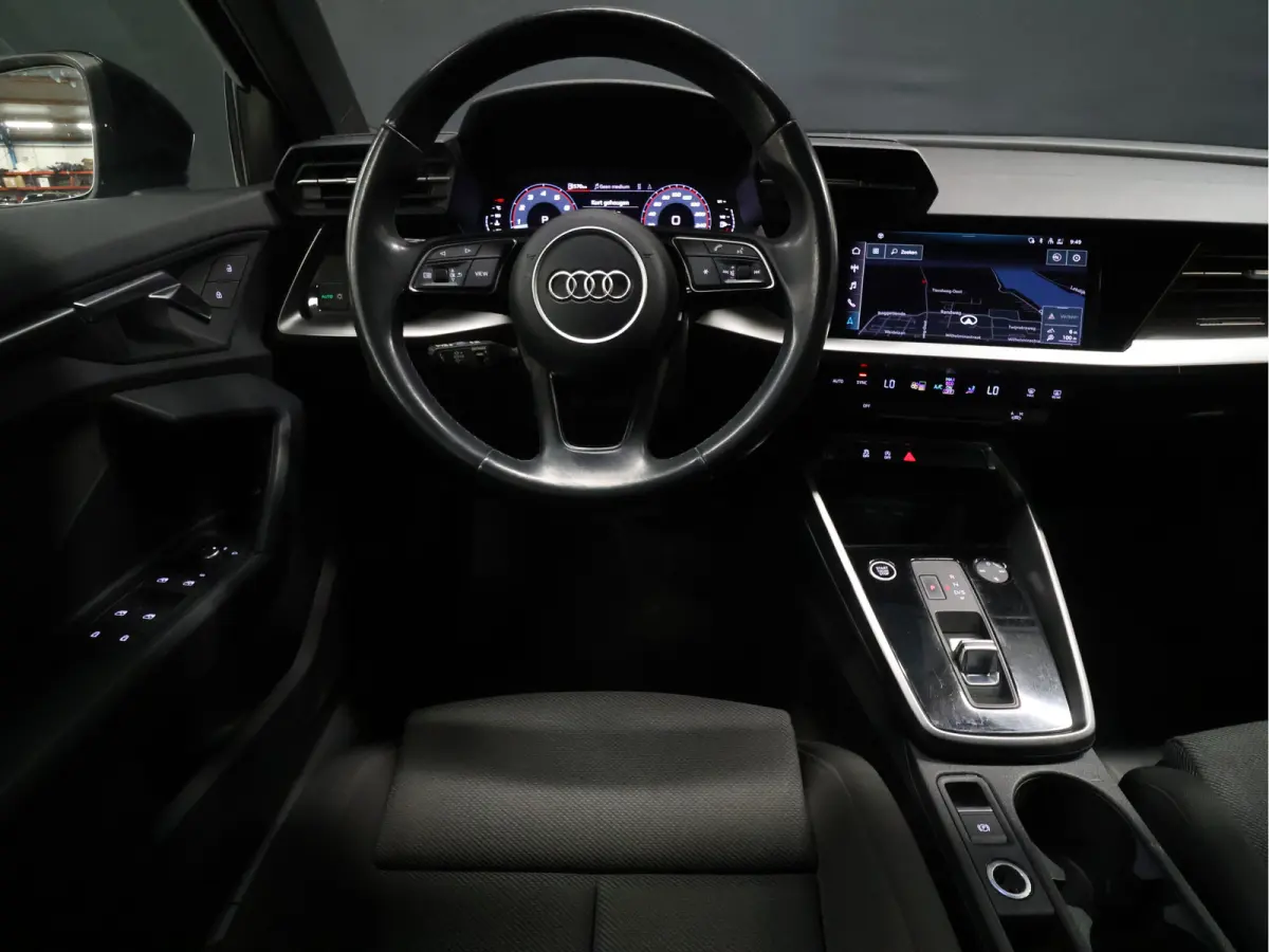 35 TFSI Sport [APPLE CARPLAY, ANDROID, ADAPTIVE CRUISE CONTROL, DIGITAL DASH, FULL LED, CLIMATE CONTROL, BLUETOOTH, MMI NAVIGATIE PLUS,NIEUWSTAAT]