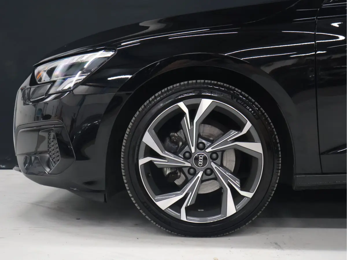 35 TFSI Sport [APPLE CARPLAY, ANDROID, ADAPTIVE CRUISE CONTROL, DIGITAL DASH, FULL LED, CLIMATE CONTROL, BLUETOOTH, MMI NAVIGATIE PLUS,NIEUWSTAAT]
