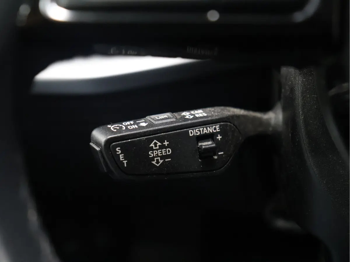 35 TFSI Sport [APPLE CARPLAY, ANDROID, ADAPTIVE CRUISE CONTROL, DIGITAL DASH, FULL LED, CLIMATE CONTROL, BLUETOOTH, MMI NAVIGATIE PLUS,NIEUWSTAAT]