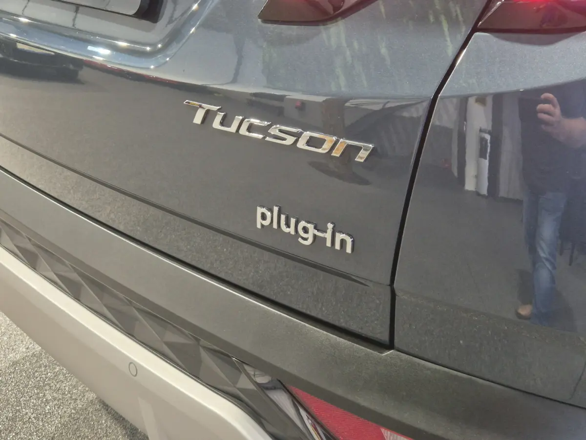 1.6 T-GDI PHEV Comfort Smart 4WD Stuur/stoelverwarming | Camera | Carplay/android | El. achterklep