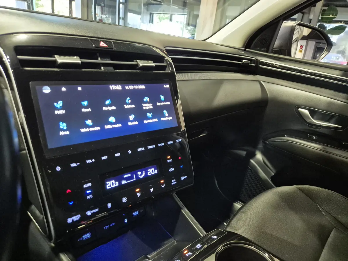 1.6 T-GDI PHEV Comfort Smart 4WD Stuur/stoelverwarming | Camera | Carplay/android | El. achterklep