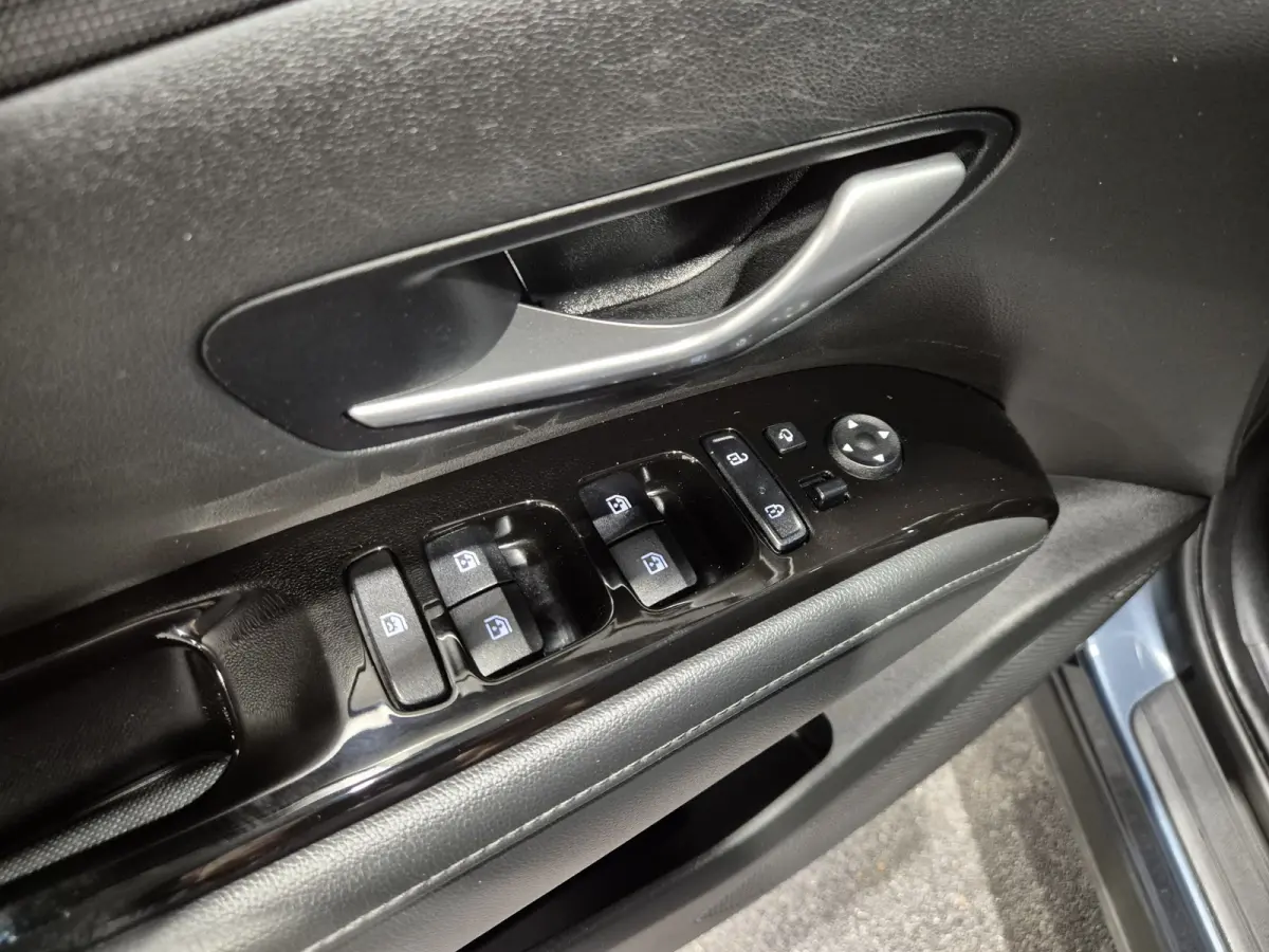 1.6 T-GDI PHEV Comfort Smart 4WD Stuur/stoelverwarming | Camera | Carplay/android | El. achterklep