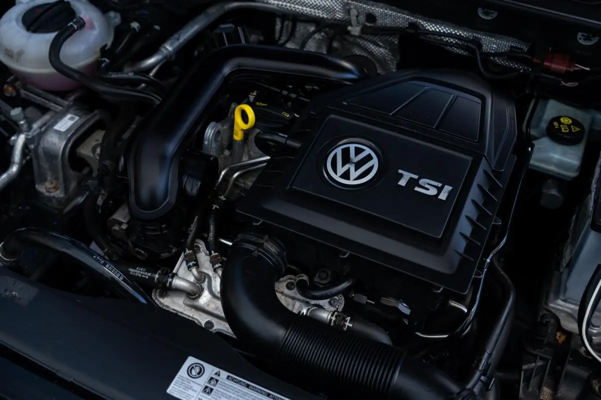 7.5 1.0 TSI Comfortline | Org.NL NAP | Massage | CarPlay | Trekhaak | Adaptive Cruise Control | Volledig Onderhouden