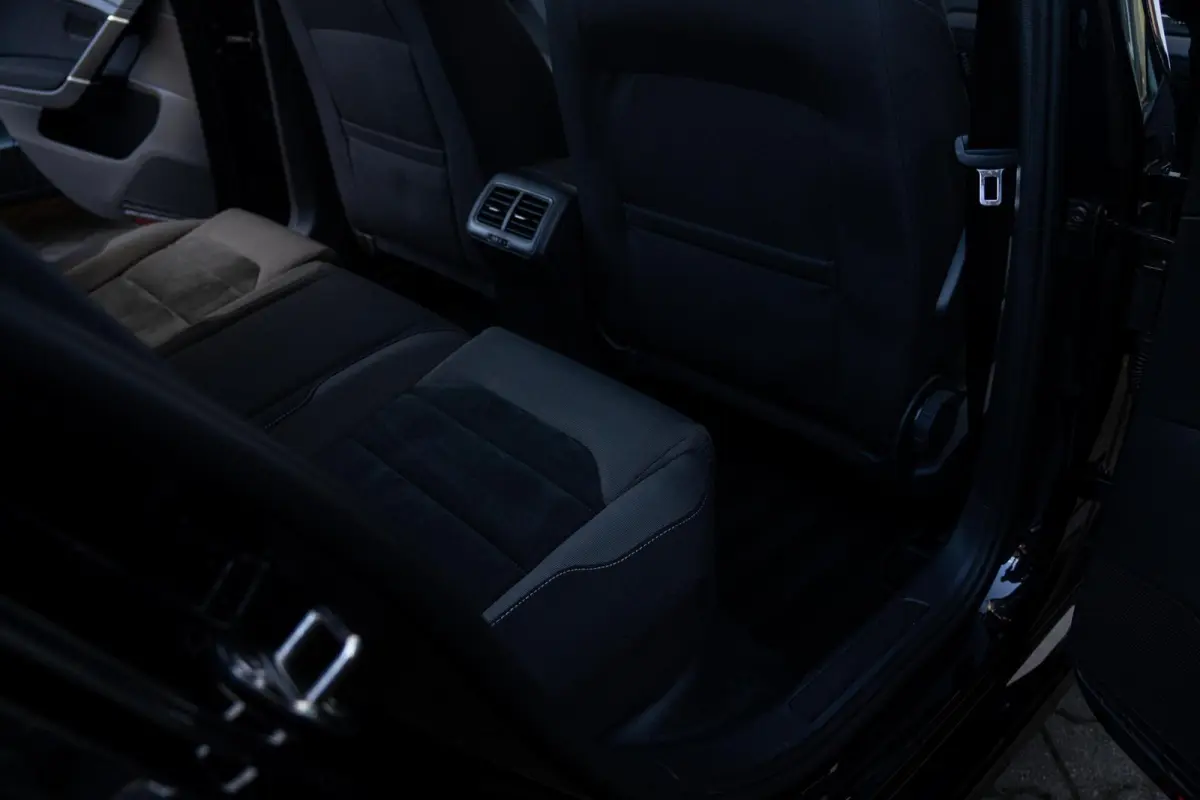 7.5 1.0 TSI Comfortline | Org.NL NAP | Massage | CarPlay | Trekhaak | Adaptive Cruise Control | Volledig Onderhouden