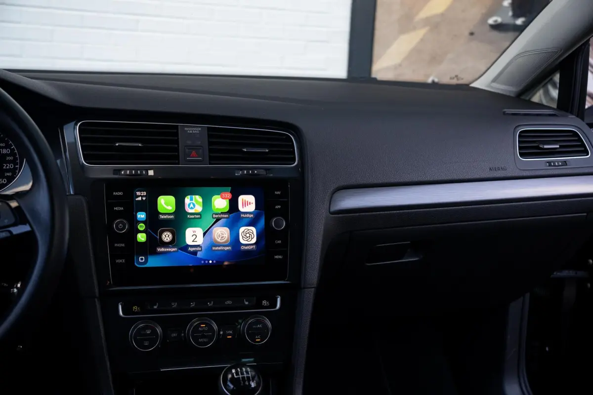 7.5 1.0 TSI Comfortline | Org.NL NAP | Massage | CarPlay | Trekhaak | Adaptive Cruise Control | Volledig Onderhouden