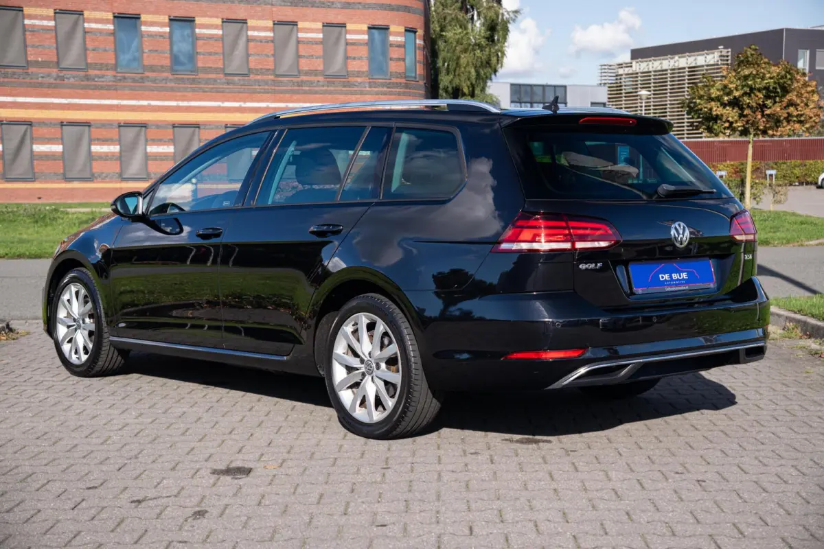 7.5 1.0 TSI Comfortline | Org.NL NAP | Massage | CarPlay | Trekhaak | Adaptive Cruise Control | Volledig Onderhouden