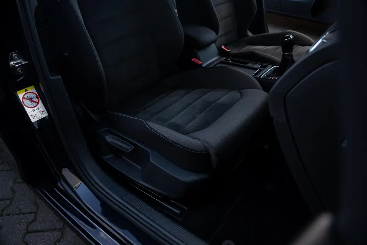 7.5 1.0 TSI Comfortline | Org.NL NAP | Massage | CarPlay | Trekhaak | Adaptive Cruise Control | Volledig Onderhouden