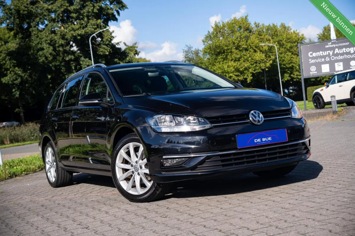 7.5 1.0 TSI Comfortline | Org.NL NAP | Massage | CarPlay | Trekhaak | Adaptive Cruise Control | Volledig Onderhouden