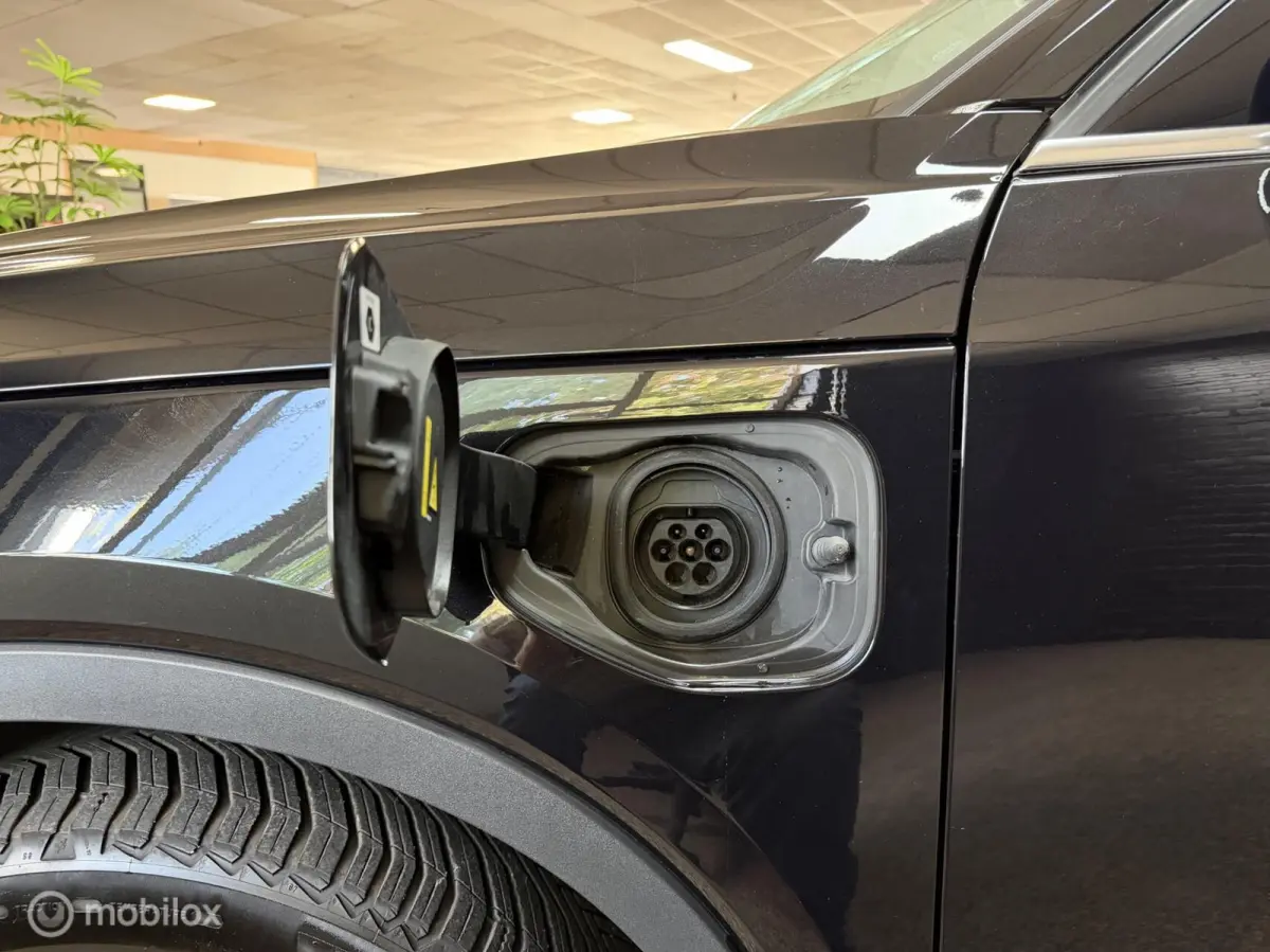 1.5 T5 Plug-in hybrid Plus Bright LEDER TREKHAAK