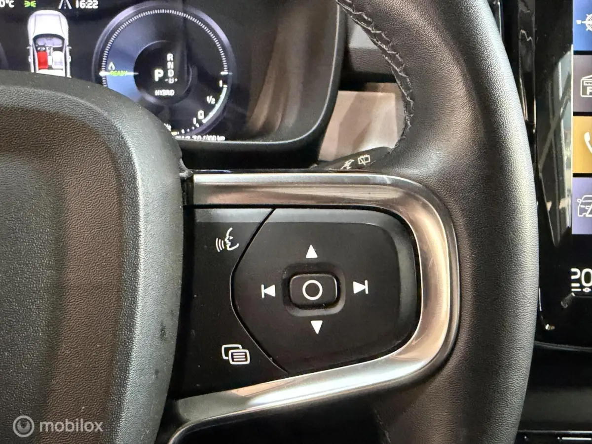 1.5 T5 Plug-in hybrid Plus Bright LEDER TREKHAAK