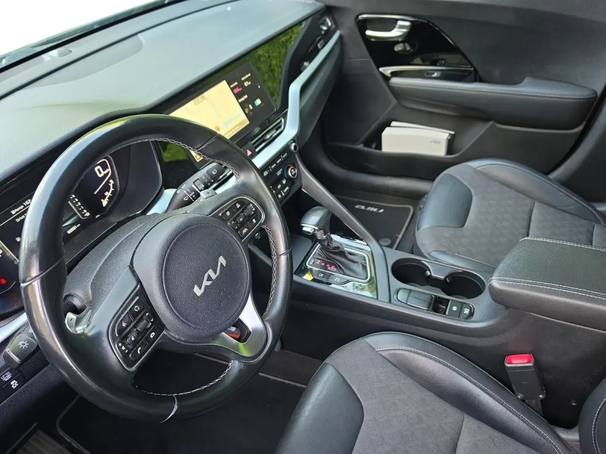 1.6 GDi Hybrid DynamicLine | Navigatie | Parkeersensoren | Climate control | Trekhaak