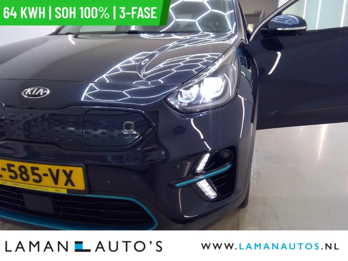 DynamicPlusLine 64 kWh | SOH 100% | 3-fase | Open dak CarPlay ECC Nav ACC 17" LMV LED Camera Metallic | EV Voorschoten