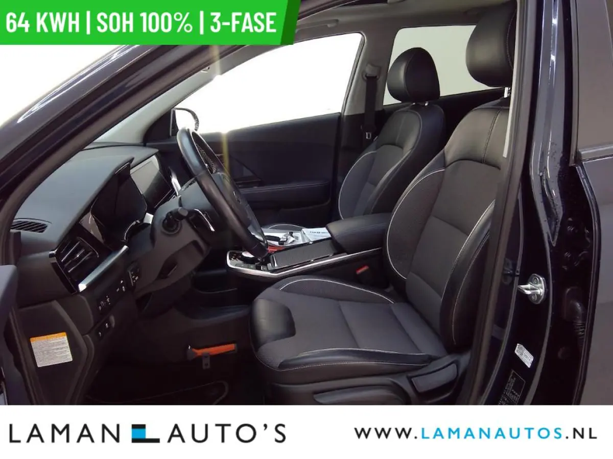 DynamicPlusLine 64 kWh | SOH 100% | 3-fase | Open dak CarPlay ECC Nav ACC 17" LMV LED Camera Metallic | EV Voorschoten