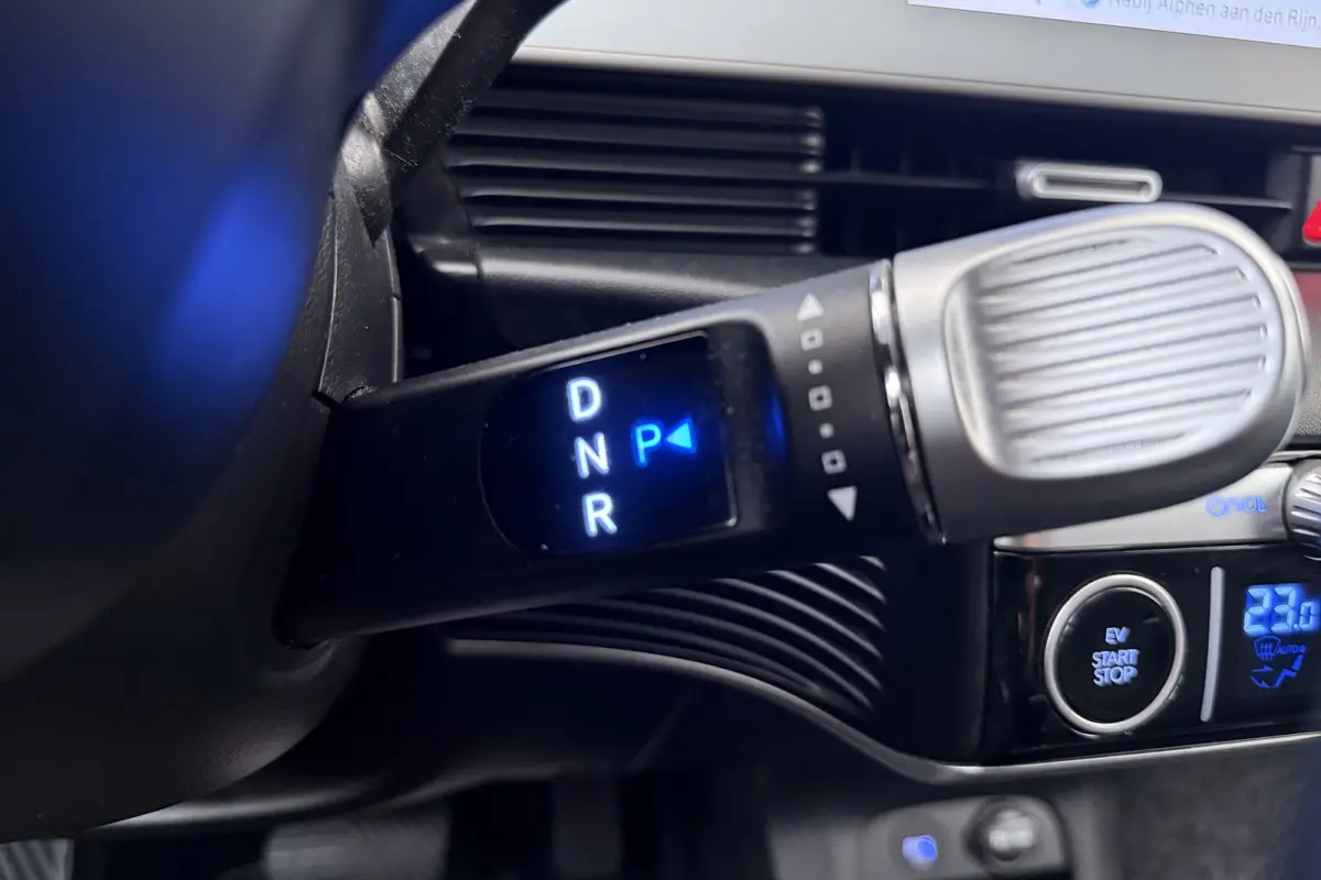 Style 77.4 kWh (SoH 96%) Warmtepomp Adap. Cruise Carplay Camera