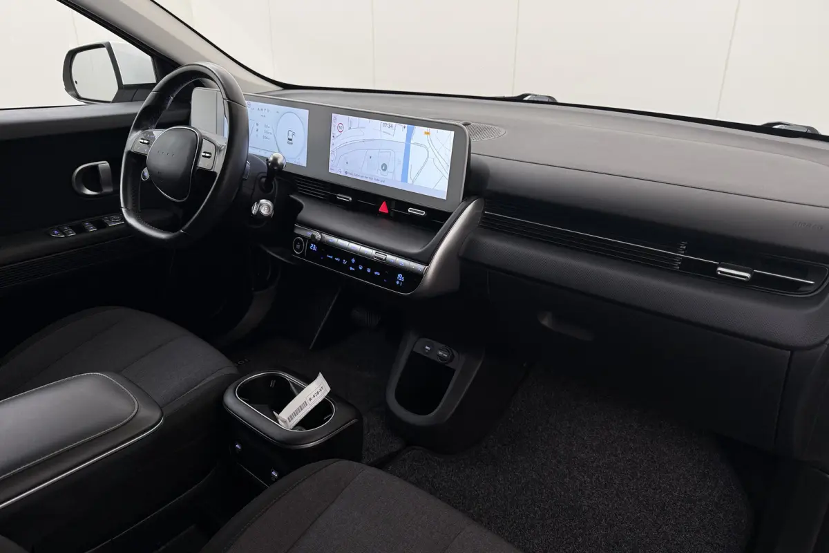 Style 77.4 kWh (SoH 96%) Warmtepomp Adap. Cruise Carplay Camera