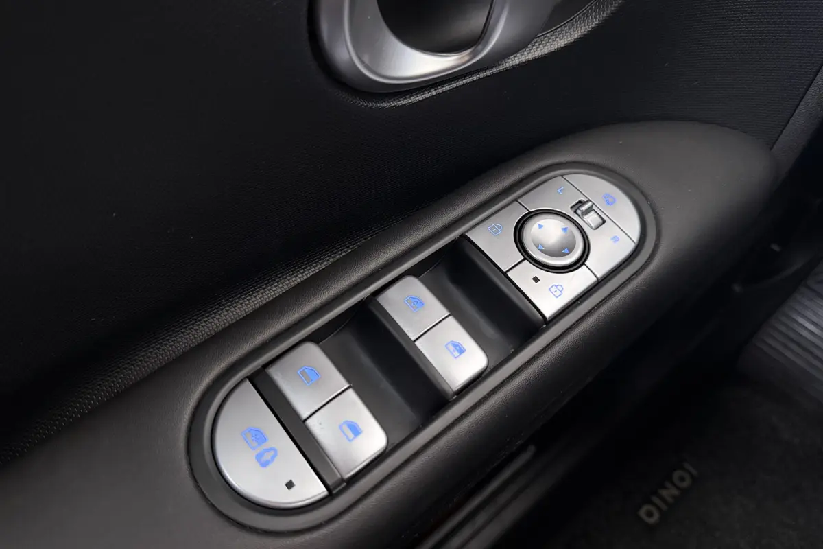 Style 77.4 kWh (SoH 96%) Warmtepomp Adap. Cruise Carplay Camera