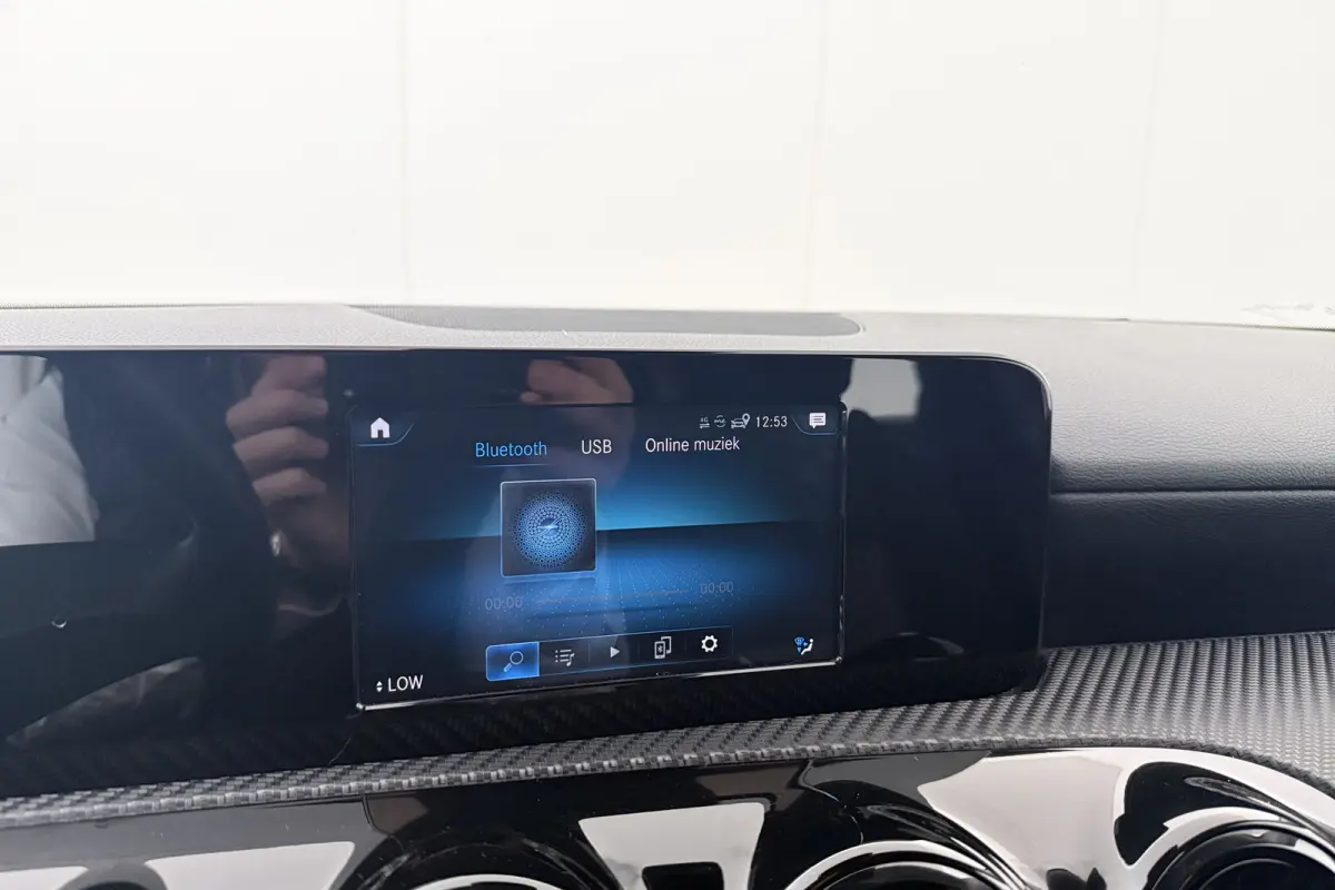 200 164 PK Advantage Camera Carplay Climate Keyless