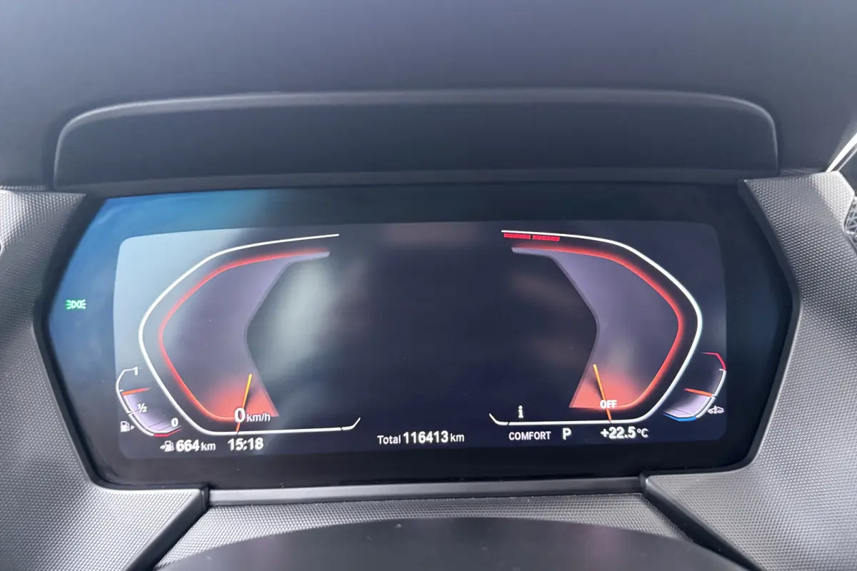 118i Aut. 141 PK Sport Line Adapt. Cruise Carplay Head-Up